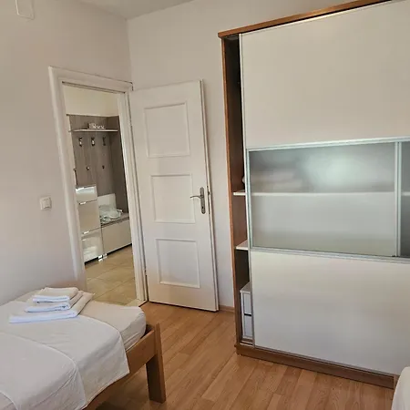 Mateo Appartement *