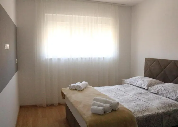 Mateo Appartement *